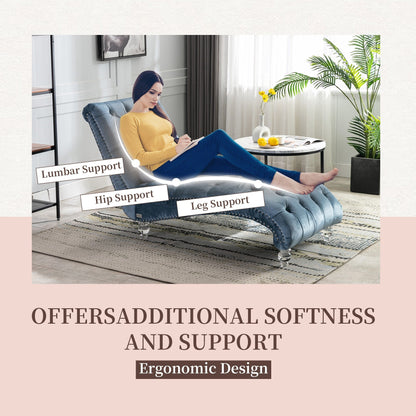 Poltrona reclinabile ergonomica a forma di S con cuscino, finiture con borchie e gambe in acrilico per uso interno.