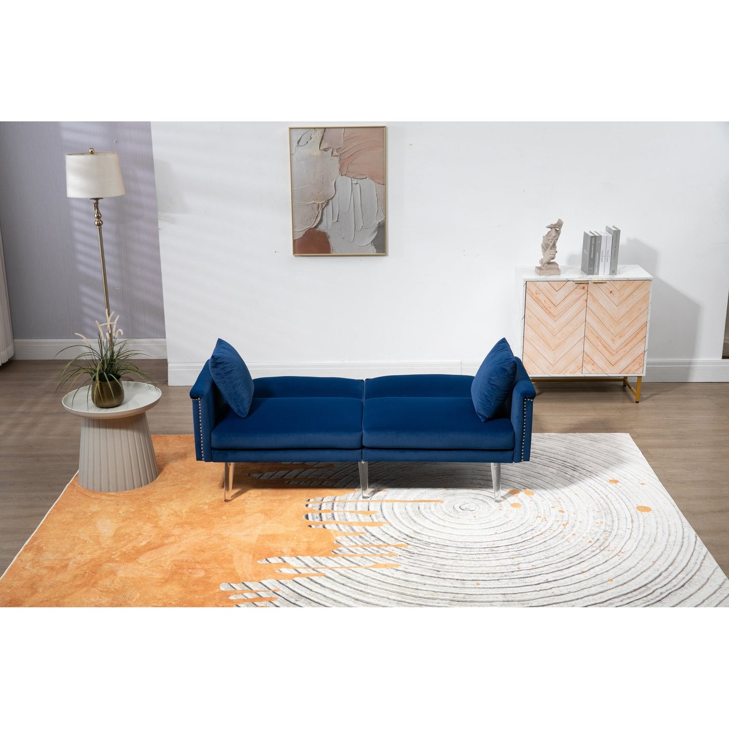 Divano letto a due posti con borchie rivestito in velluto e piedini in acrilico