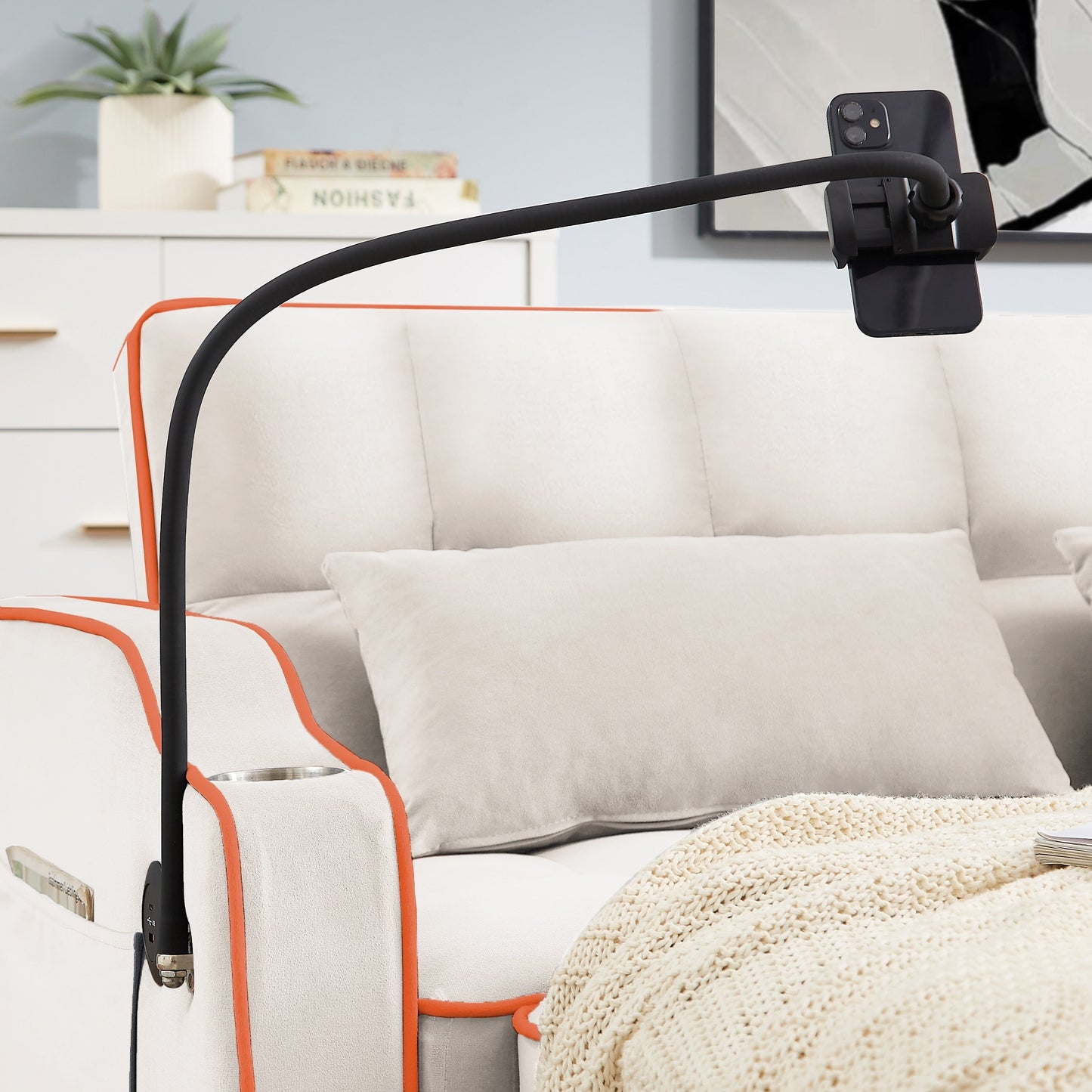 Divano letto pieghevole versatile in velluto con schienale regolabile, porta USB e supporto per telefono