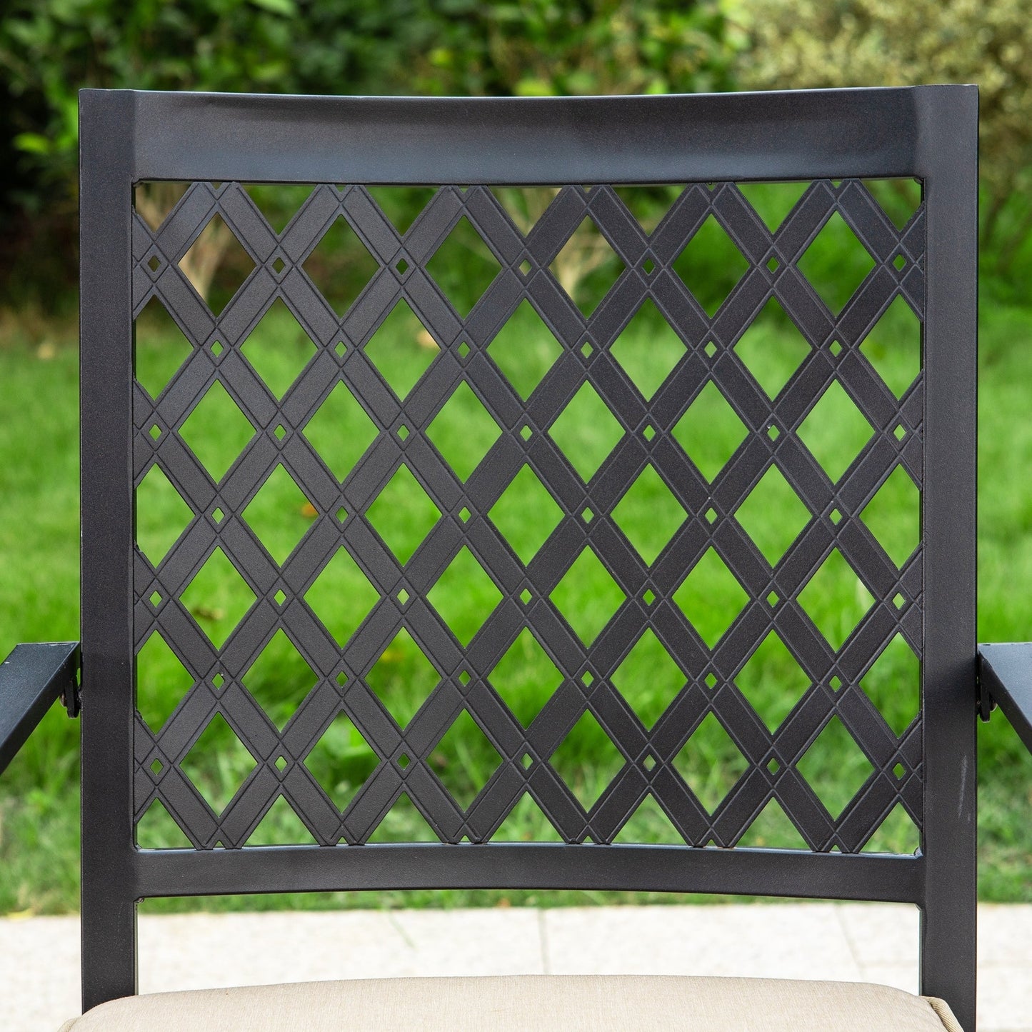 Set da pranzo per esterni Viewmont da 5 pezzi di Havenside Home