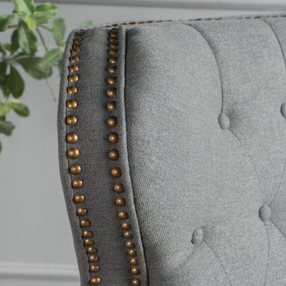 Poltrona reclinabile in tessuto con borchie trapuntate Walder di Christopher Knight Home