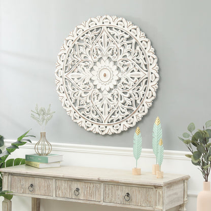 Decorazione da parete rotonda Mandala con fiori in legno bianco anticato, 31,5 cm
