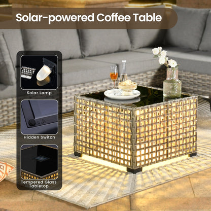 Set di mobili da giardino in rattan e vimini XIZZI da 11 pezzi con tavolo con braciere