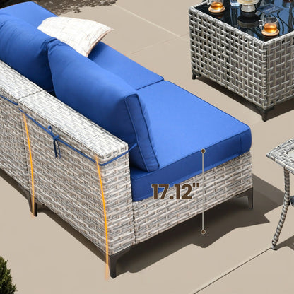 Set di mobili da giardino in rattan e vimini XIZZI da 11 pezzi con tavolo con braciere