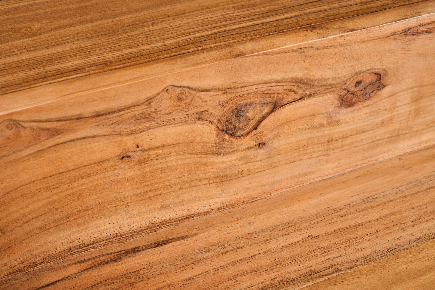 Scrivania con gambe in ferro